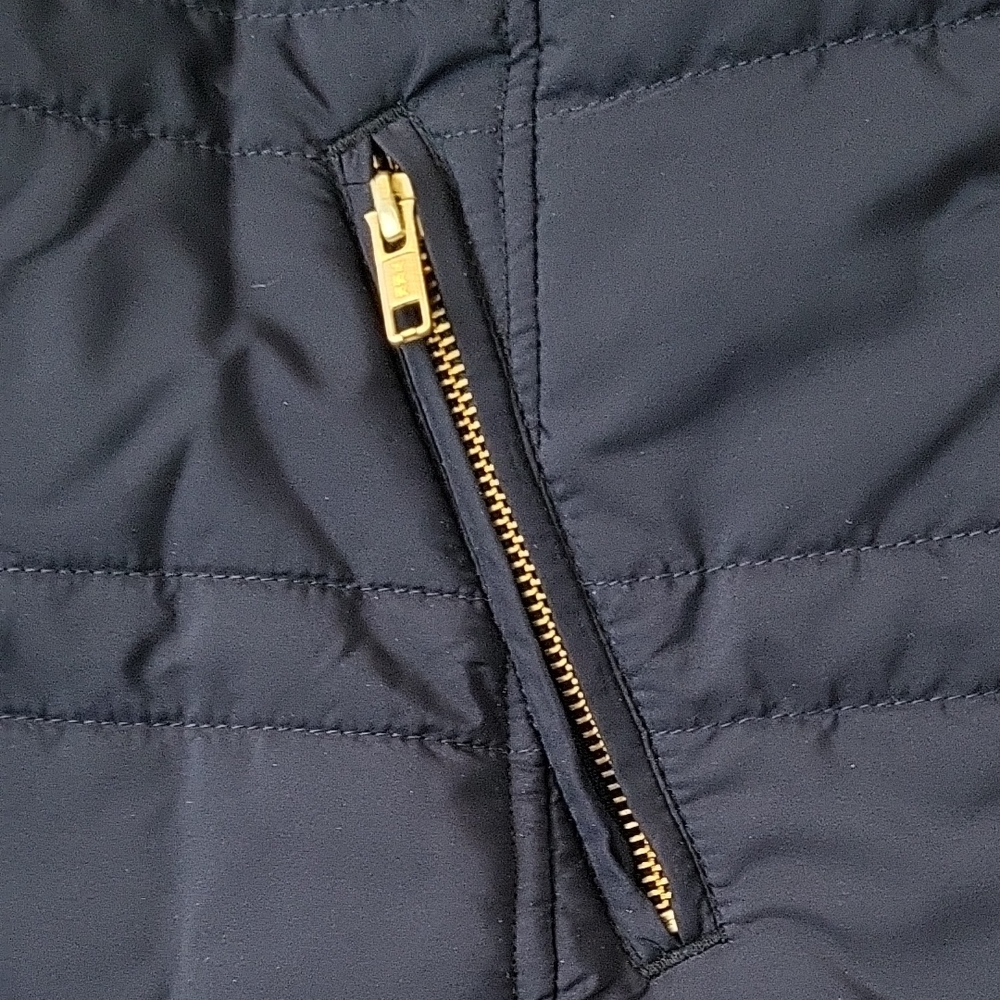 Crown & Ivy Quilted Vest Navy Blue and Cream Classic Design - Picture 3 of 8